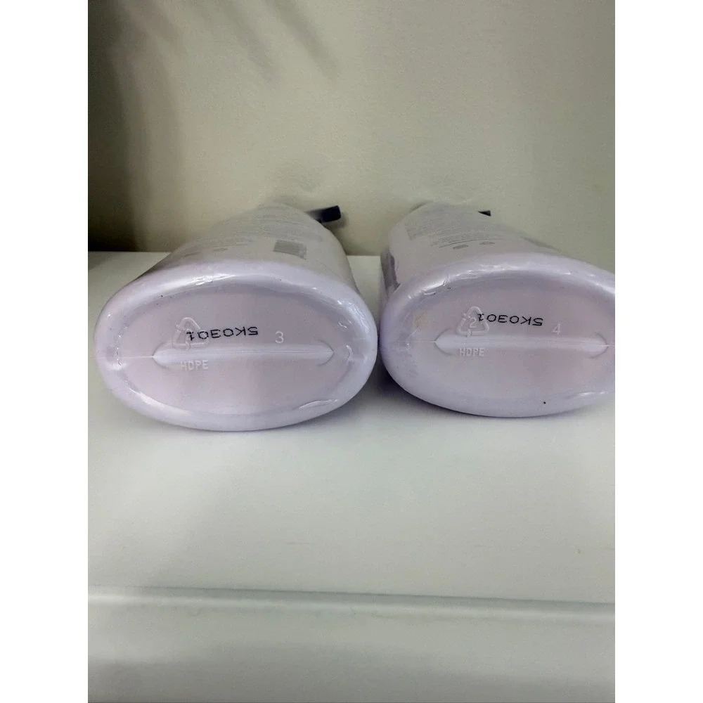 Noodle & Boo brand new
